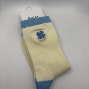 Cream and Blue Floral Men's Socks